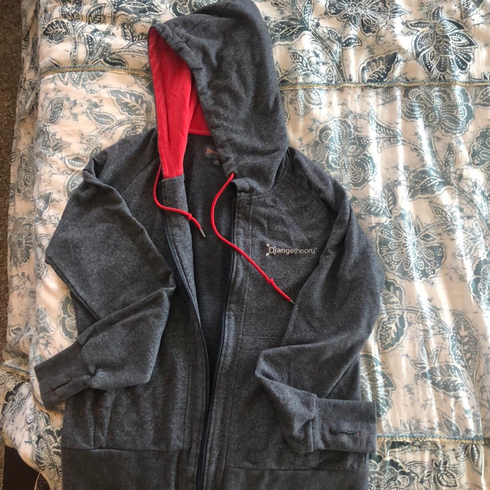 Orangetheory zip up hoodie size medium